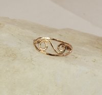 Toe Ring, Gold Filled Toe ring, Midi ring, Hammered Swirl Ring