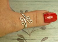 Thumb Ring, Bypass ring, Wind Symbol Ring, Boho Ring, 16 gauge Double wire