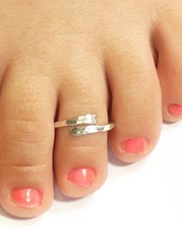 Toe Ring, Sterling Silver crossover,Adjustable Toe ring, Hammered Ring, Body Jewelry