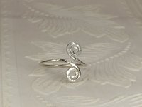 Thumb Ring, bypass ring, Hammered Swirl ring, Sterling Silver ring,  Midi Ring