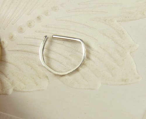 D Septum Ring, Sterling SilverNose Ring, 16 or 20 gauge Septum ring