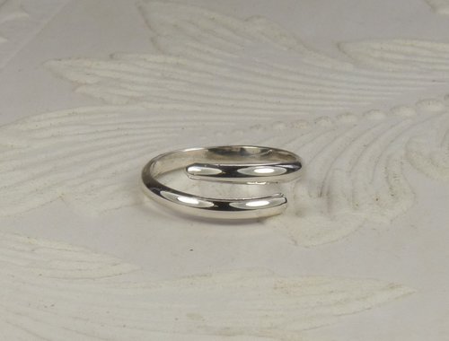 Toe Ring, Solid Silver smooth ring, adjustable Ring, Crossover Toe Ring