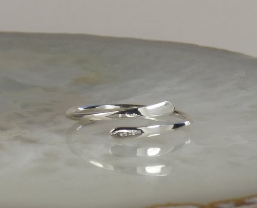 Thumb Ring, Bypass ring, Smooth Wrap Ring, Midi Ring 16 gauge wire