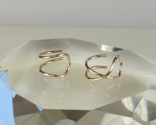 Criss Cross, Double Wire Cuff Earring, 18 Gauge, Gold Filled Earring,Helix Ear Cuff,  Boho earring