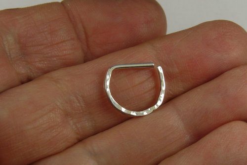 D Septum Ring, Sterling SilverNose Ring, 16 or 20 gauge Septum ring