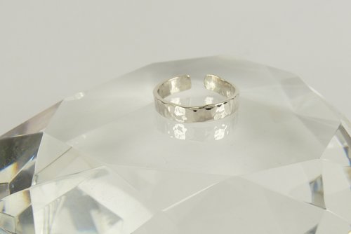 Thumb Ring, Sterling Silver Adjustable ring, 3 mm x 1 mm Hammered band