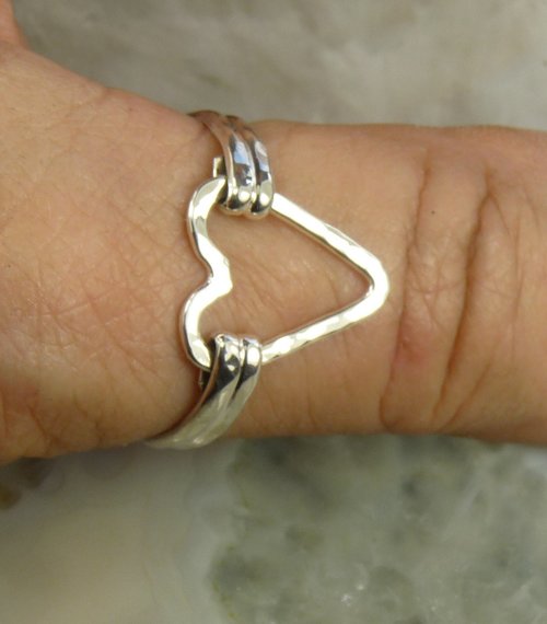 Thumb Ring//Sterling Silver Ring, Heart ring, Midi Ring, Boho Style Rings