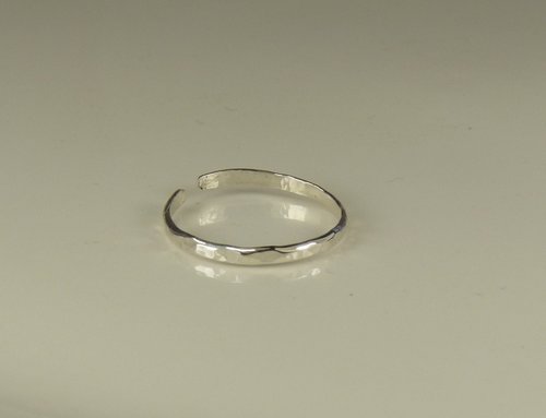 Toe Ring, Sterling Silver AdjustableToe Ring, Hammered Ring, Thin Toe Ring