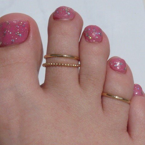 Gold Toe Ring, AdjustableToe Ring, Hammered Ring, Midi ring