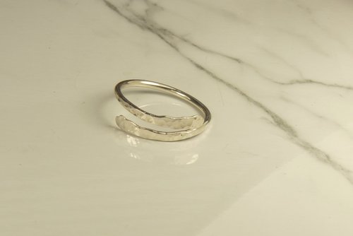 Thumb Ring, Bypass ring, Sterling Silver ring,  Adjustable  Ring, 14 Gauge, Midi ring