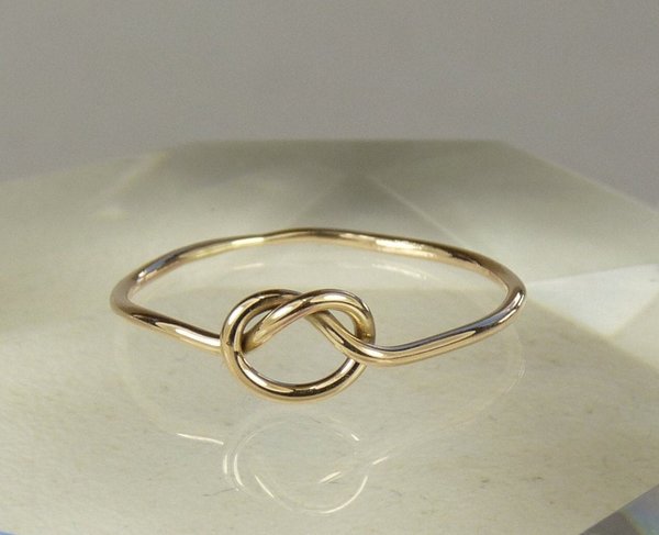 Love Knot Ring, Stacking Ring. 18 gauge Gold wire,Promise ring