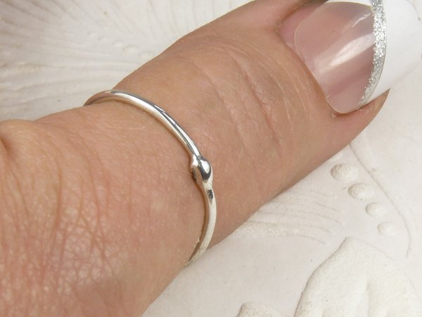 Sterling Silver Rain drop ring-16 gauge, Silver Ring