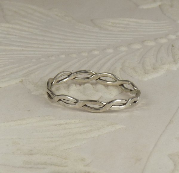 Thumb ring,Weave Ring, Sterling silver, Midi ring, Hammered Band Ring