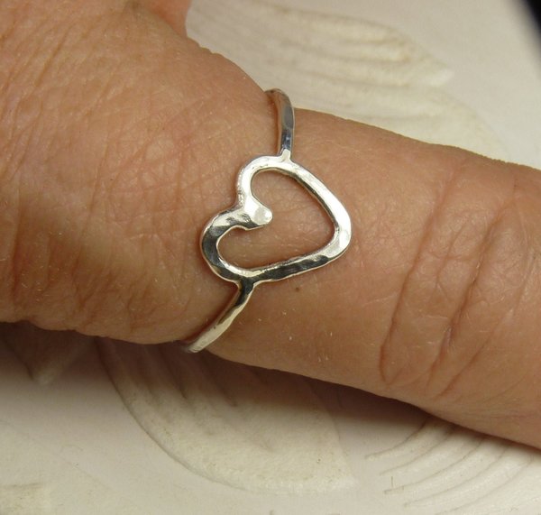 Sterling Silver Ring,Heart Ring,Hammered, Boho ring